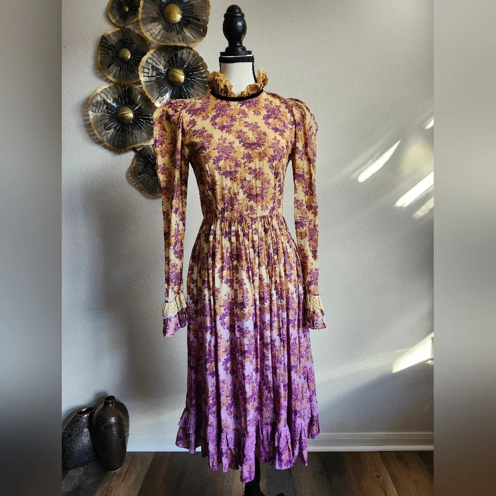 Manoush Victorian Cotton Floral Dress